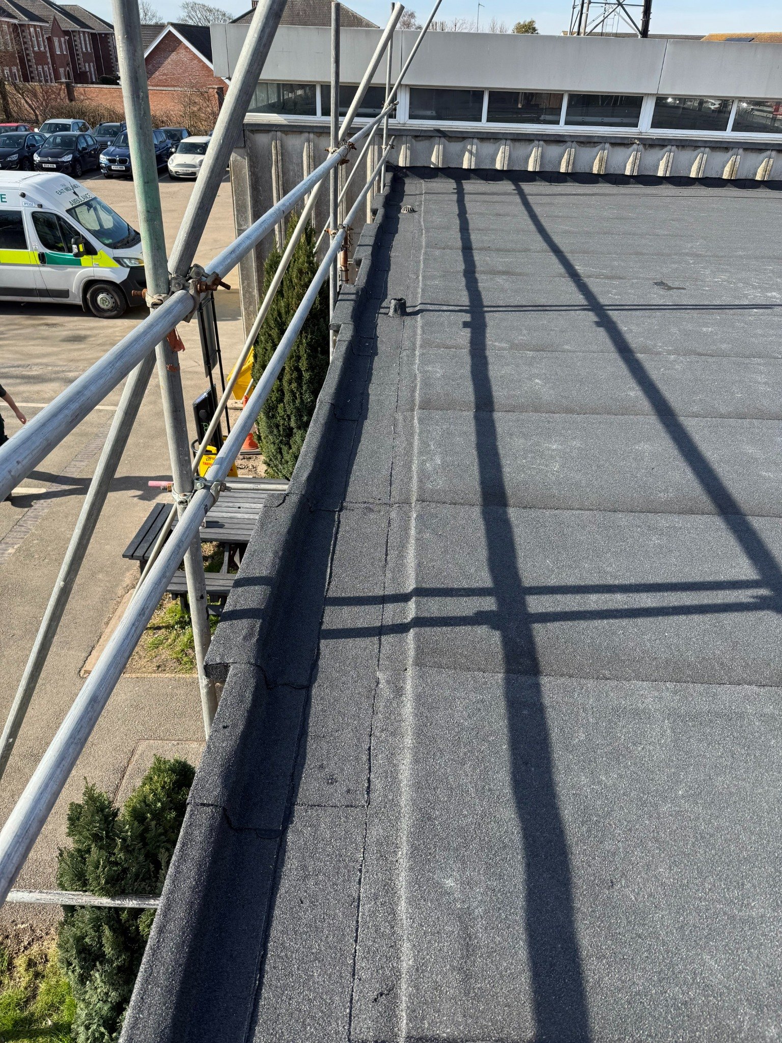 Flat roof detail